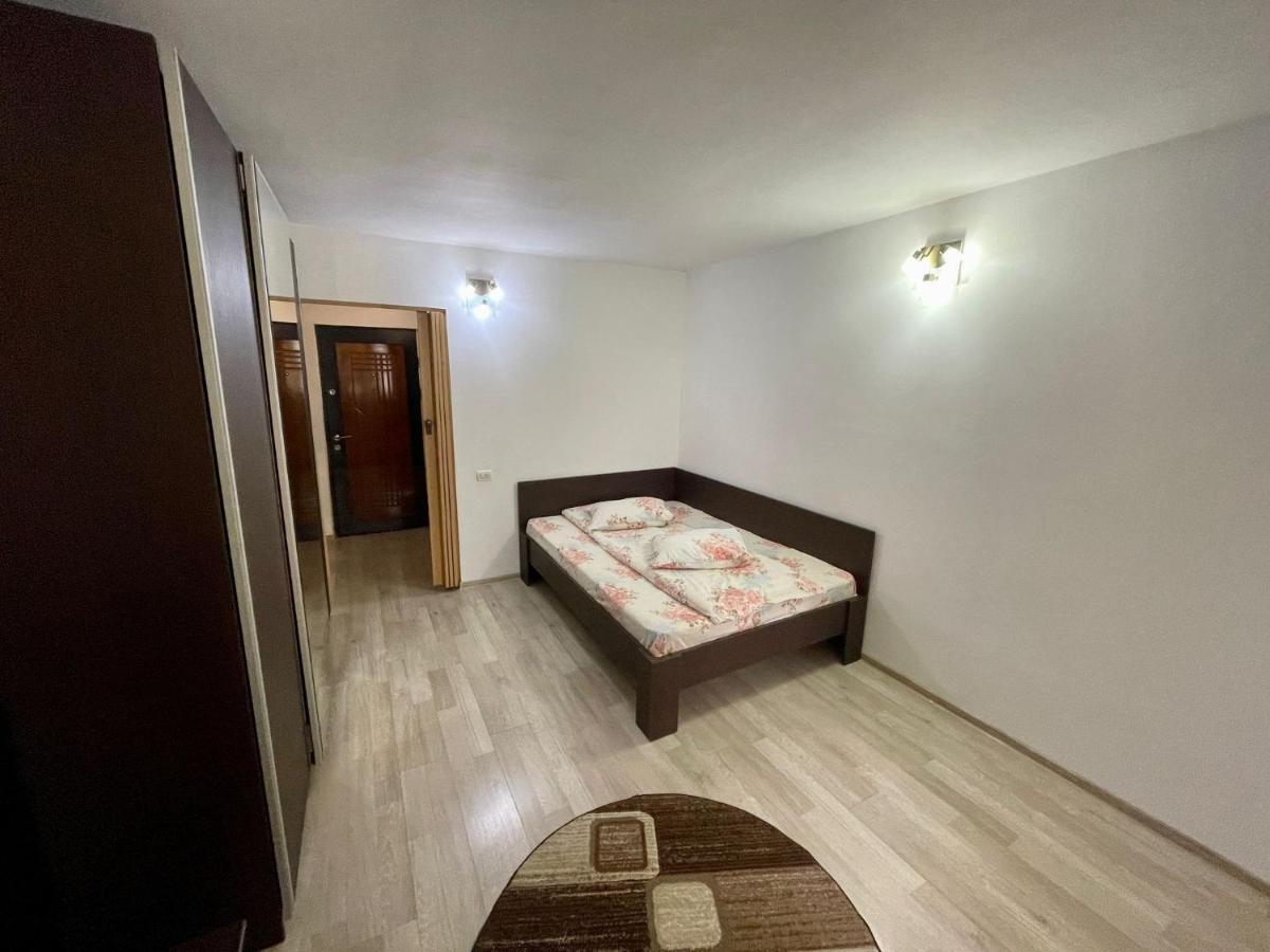 Garsoniera Moderna Parcare Internet Apartman Piteşti Kültér fotó