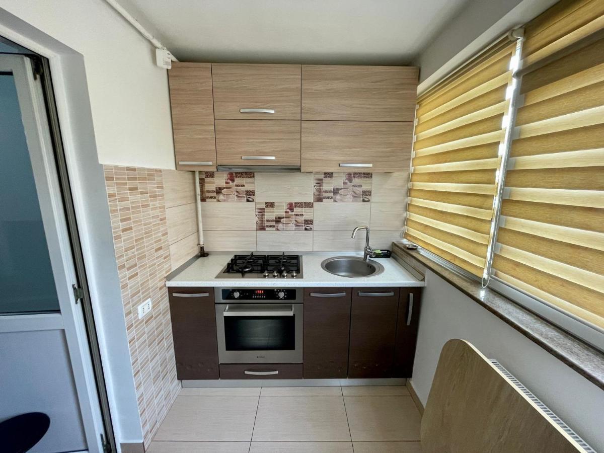Garsoniera Moderna Parcare Internet Apartman Piteşti Kültér fotó
